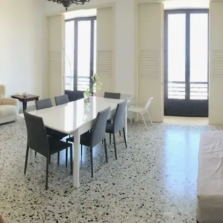 Apartment Centro *
